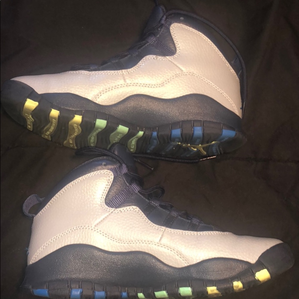 Jordan retro 10’s Rio - Picture 5 of 5
